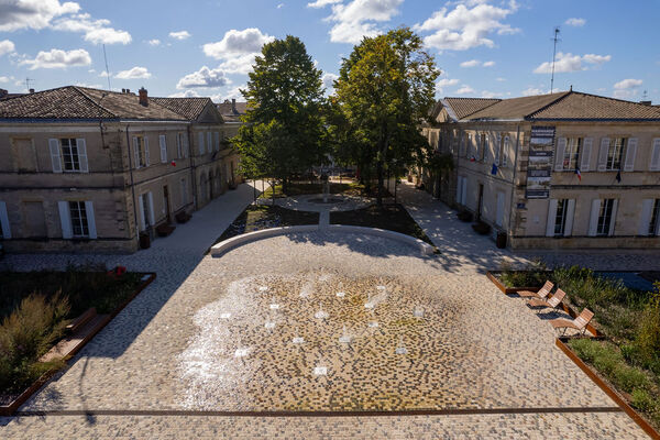 MARMANDE - Place Clemenceau